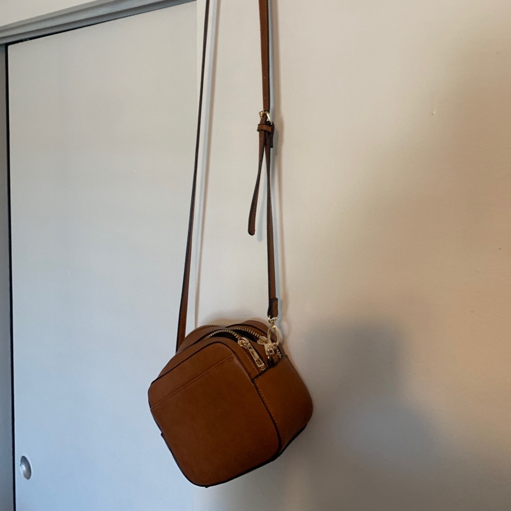 Brown/Tan crossbody